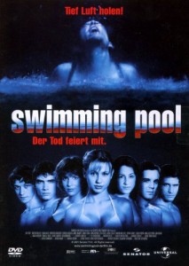 Das DVD-Cover von "Swimming Pool - Der Tod feiert mit" (Quelle: Senator Film)