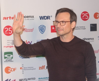 Christian Slater spielt Mr. Robot (© Thomas Trierweiler)