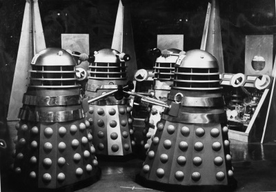 Die Daleks schmeiden finstere Pläne (© Polyband)