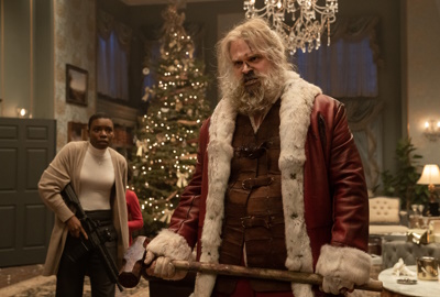 Jetzt ist Santa wütend (© 2022 Universal Studios. All Rights Reserved.)