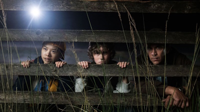 Das Trio auf der Pirsch (© Busch Media Group, 2026)